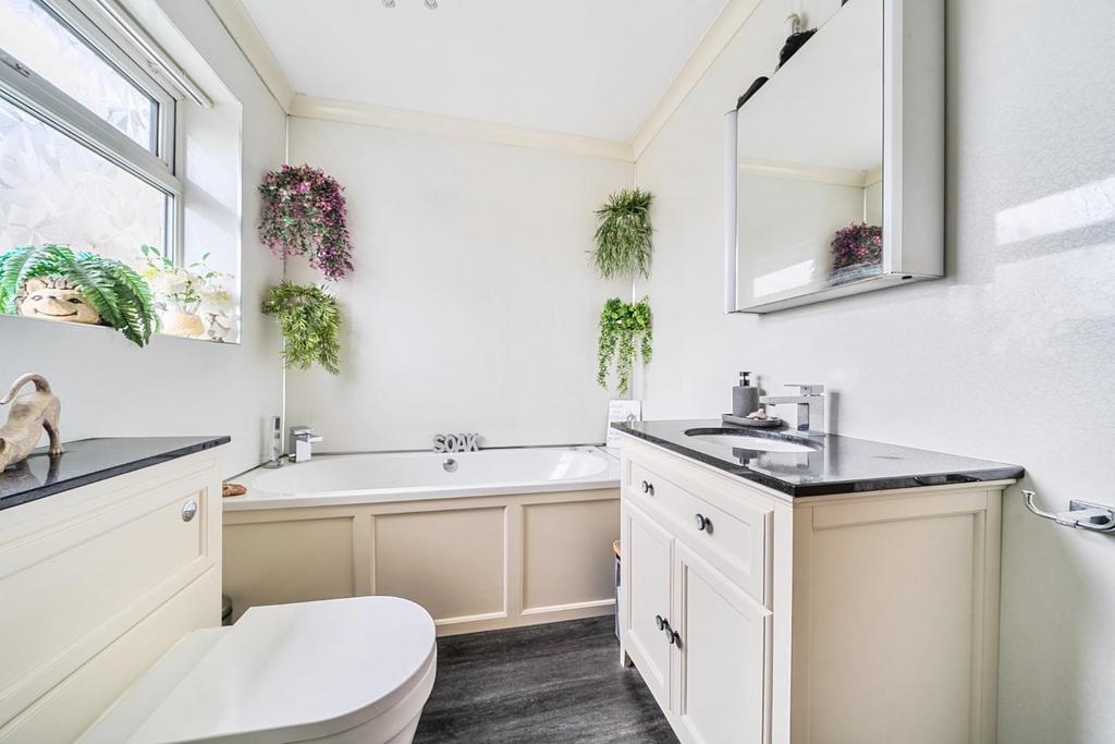 2nd view BATH &amp; SHOWER ROOM.jpg