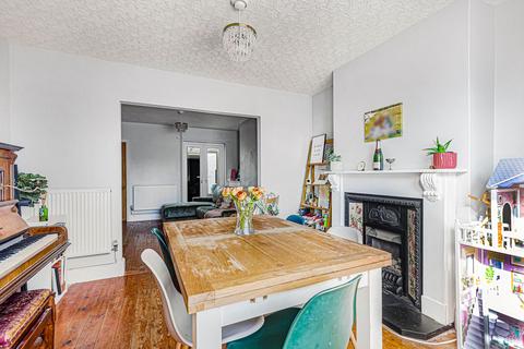 3 bedroom terraced house for sale, Priory Road, Huntingdon, Cambridgeshire.