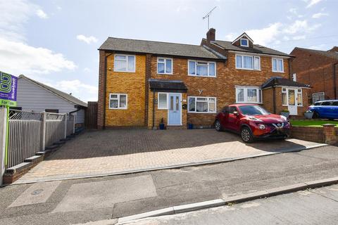 5 bedroom semi-detached house for sale, Godden Road, Snodland
