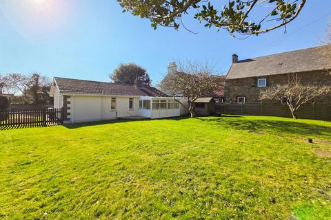 2 bedroom detached bungalow for sale, Les Pommiers, St Ouen