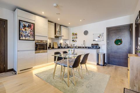 1 bedroom apartment for sale, Fairfax Drive, Southend-on-Sea, SS0