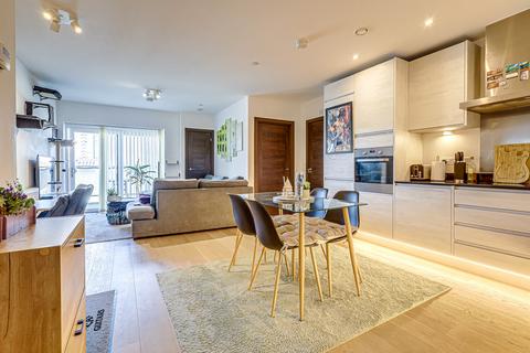 1 bedroom apartment for sale, Fairfax Drive, Southend-on-Sea, SS0