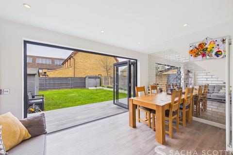 undefined, Pelman Way, Epsom, KT19