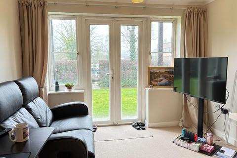 2 bedroom ground floor flat for sale, Ebberns Road, Hemel Hempstead HP3