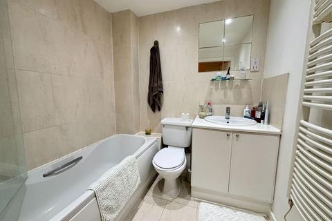 2 bedroom ground floor flat for sale, Ebberns Road, Hemel Hempstead HP3