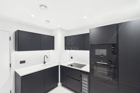 1 bedroom apartment to rent, Vista River Gardens, Trinity Island, Trinity Way, M3