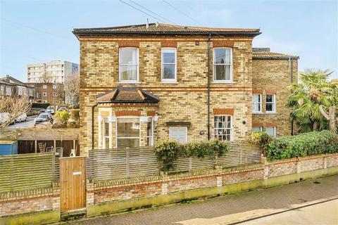 2 bedroom house for sale, Ryde Vale Road, London SW12
