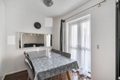 3 bedroom maisonette for sale, Leigham Court Road, Streatham Common, London, SW16