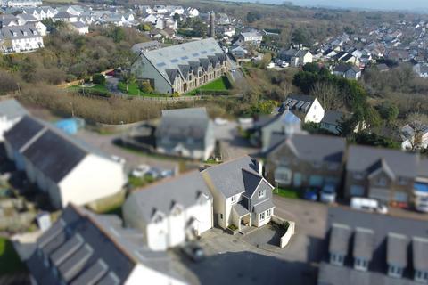 4 bedroom detached house for sale, St. Austell PL25