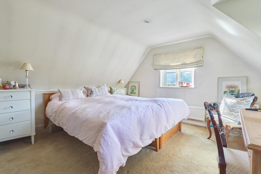 Brook Cottage 0203260034