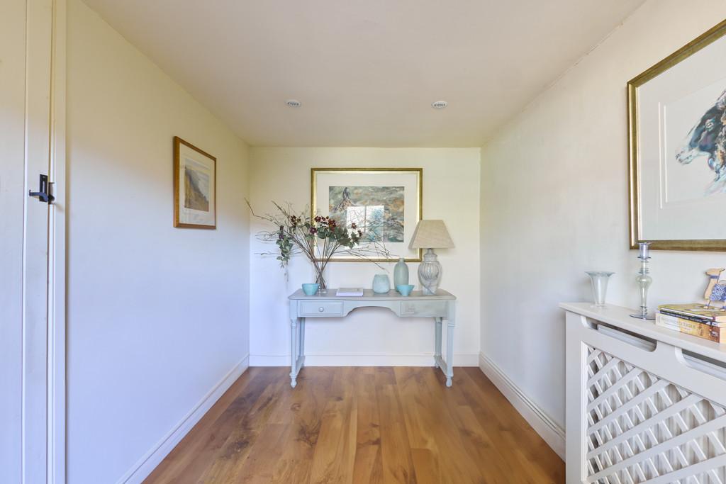 Brook Cottage 0203260026