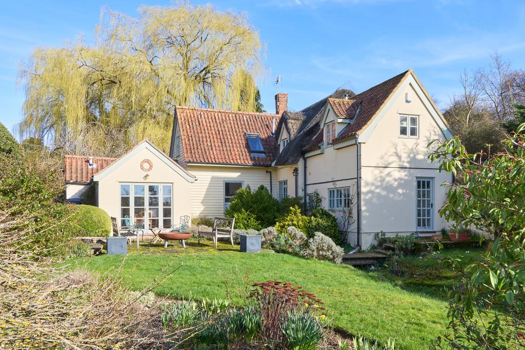 Brook Cottage 0203260041