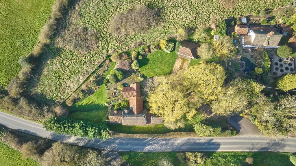 Brook Cottage 0203260005