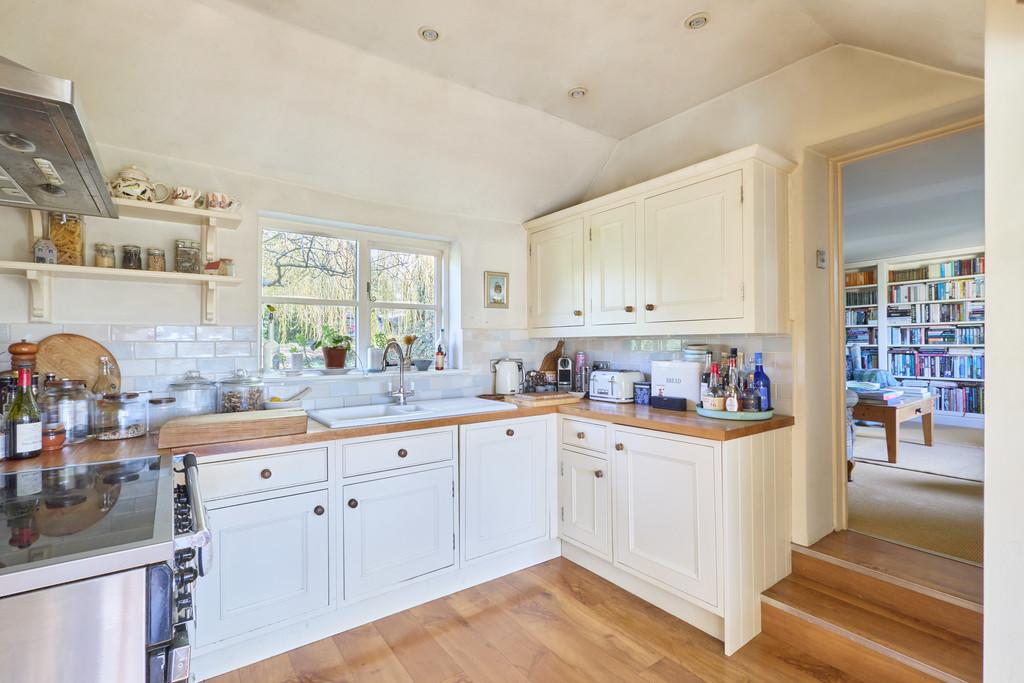 Brook Cottage 0203260022