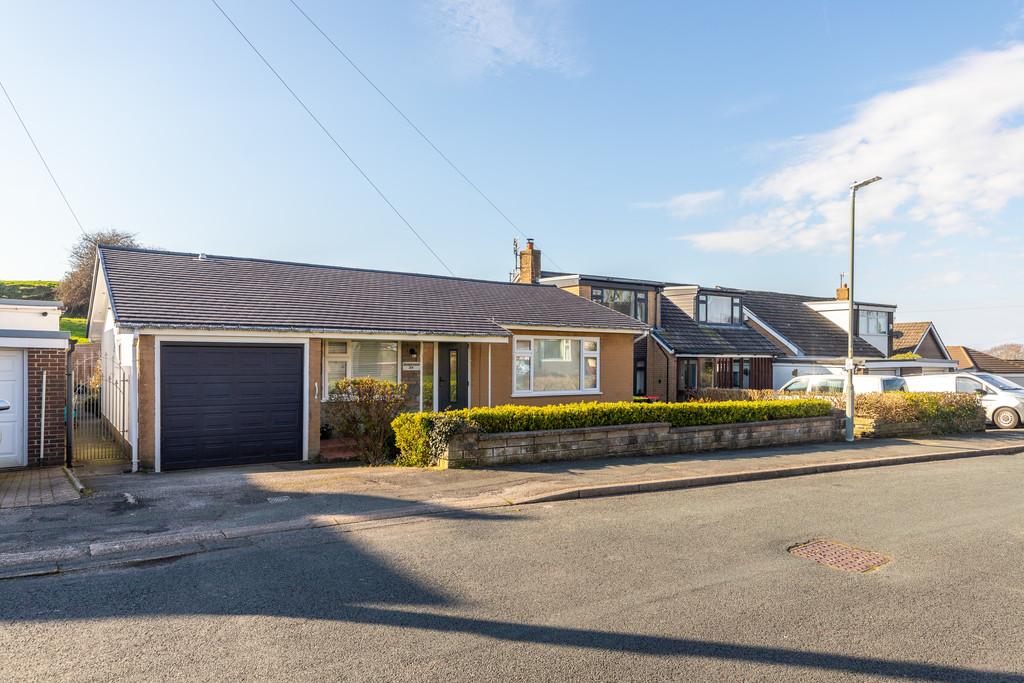 32 Pinewood Avenue