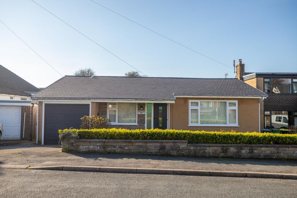 32 Pinewood Avenue
