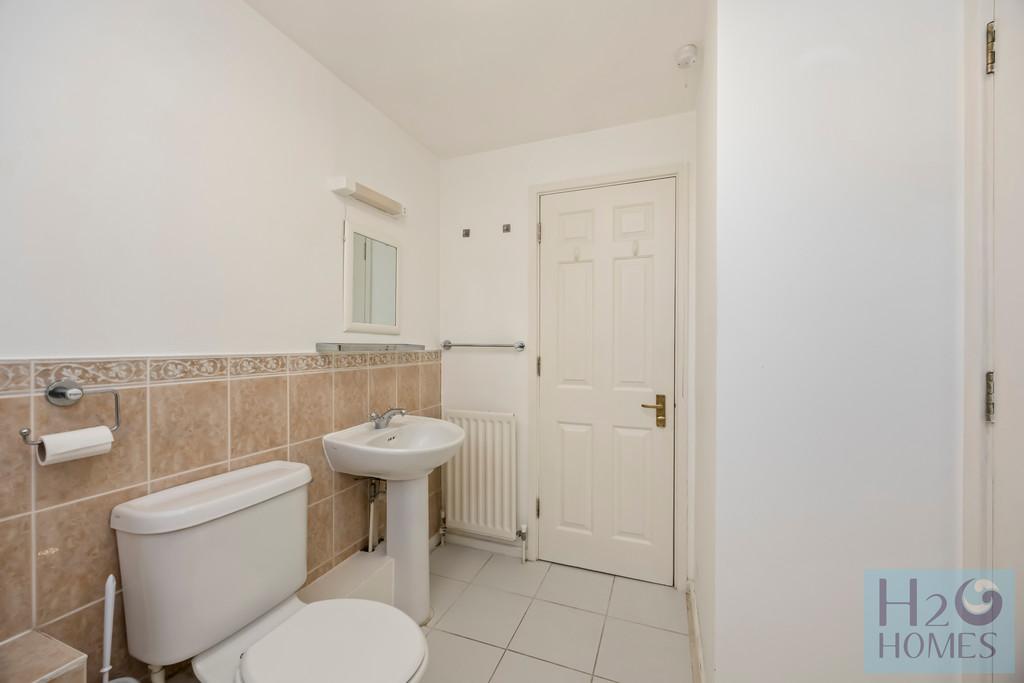 The Strand, Collingwood Court, Flat 69-013