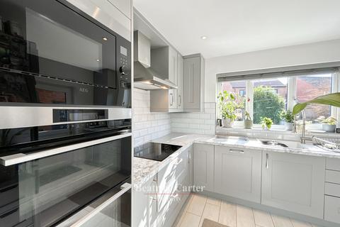 3 bedroom detached house for sale, Holly Walk, Suffolk IP28