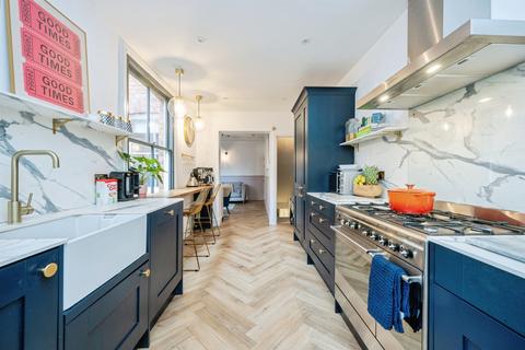 3 bedroom terraced house for sale, Windsor Street, Wolverton, Milton Keynes
