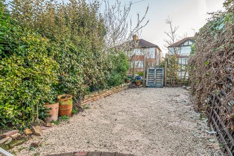 3 bedroom terraced house for sale, Gander Green Lane, Sutton SM3