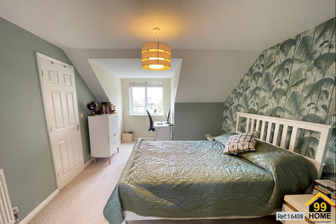 undefined, Burford Road, Worcester Park, Surrey, KT4