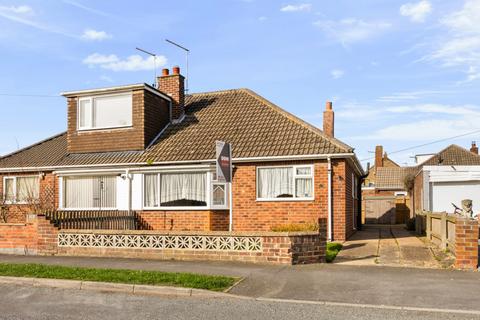 3 bedroom bungalow for sale, Silver Street, Holton le Clay, Grimsby, DN36