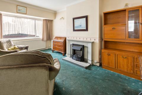 3 bedroom bungalow for sale, Silver Street, Holton le Clay, Grimsby, DN36