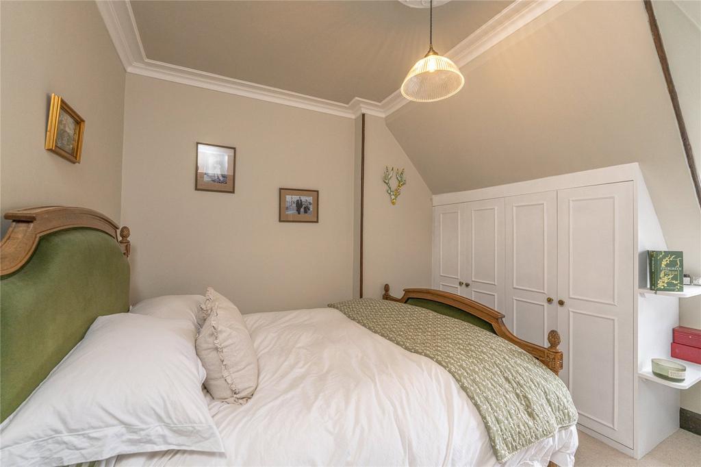 Bedroom Alt