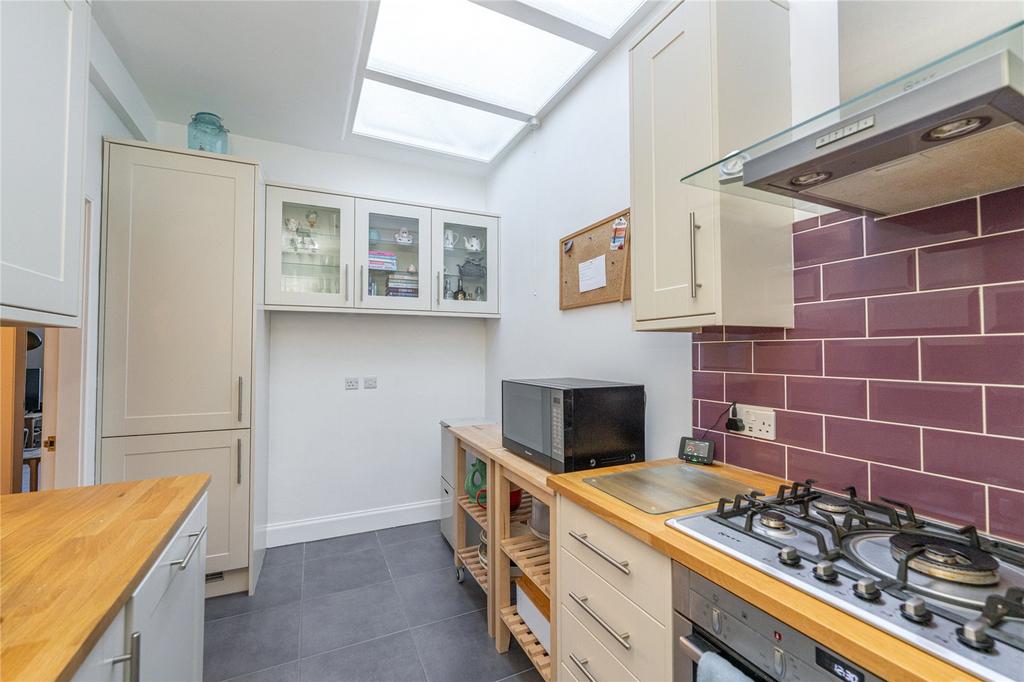 Kitchen Alt