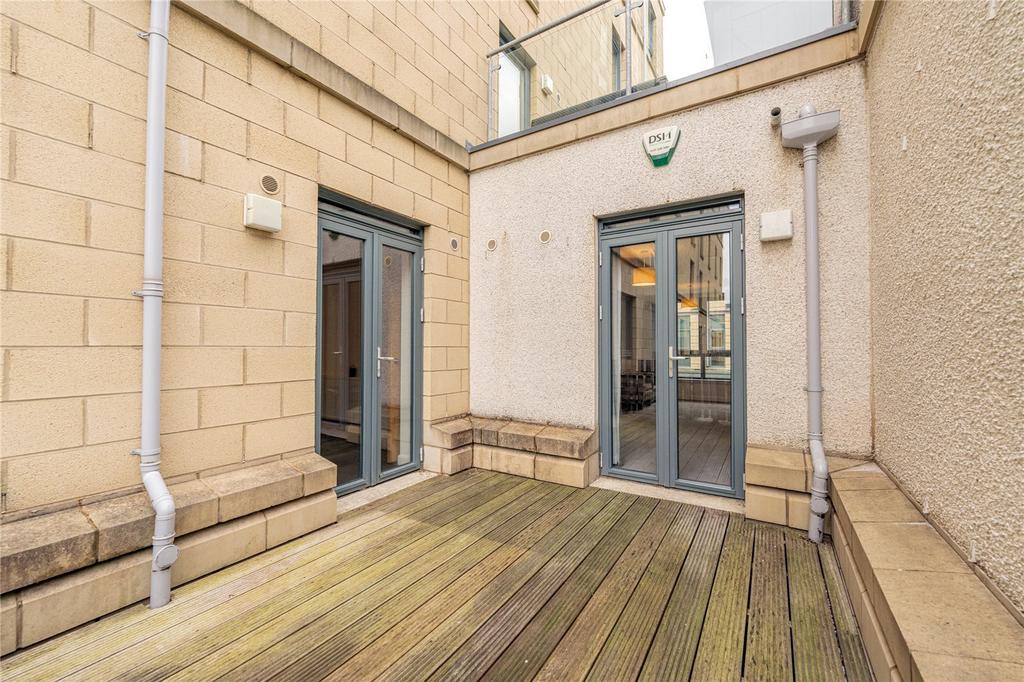 Private Decked Area