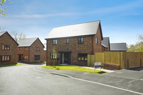 3 bedroom detached house for sale, Farm Field Place, Herstmonceux, Hailsham