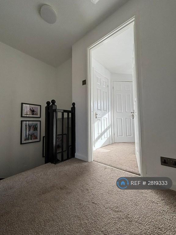 Upstairs Corridor