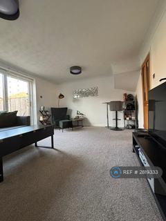 3 bedroom terraced house to rent, Titchmarsh Court, Milton Keynes, MK6