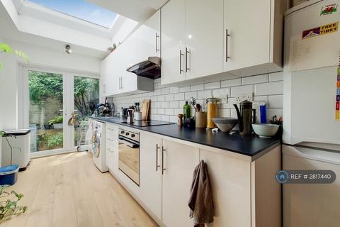 undefined, Farleigh Road, London, N16