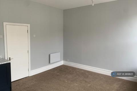 1 bedroom flat to rent, Claude Road, Cardiff, CF24