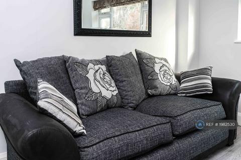 undefined, Park Road, Smallfield, Horley, RH6
