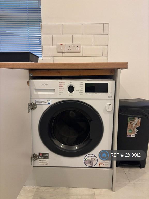 Washing/Dryer Optional