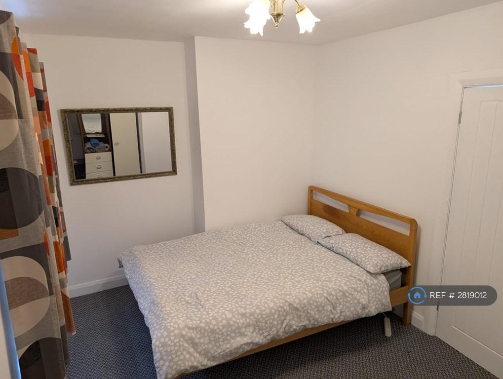 Room  1