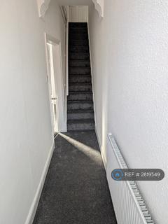 2 bedroom terraced house to rent, Westminster Avenue, Stockport, SK5