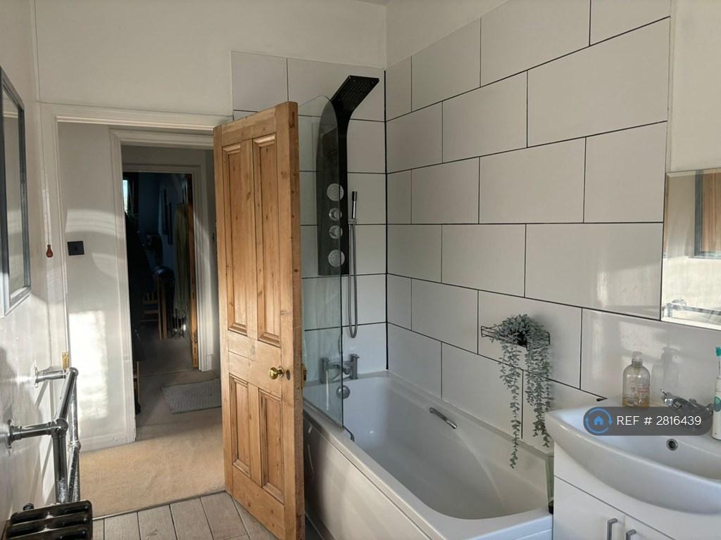 Newly Renovated Bathroom