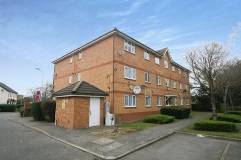 2 bedroom apartment to rent, Acer Avenue, Hayes