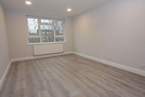 1 bedroom apartment to rent, Farrier Road, Northolt