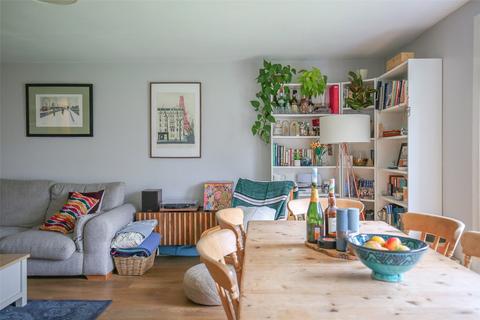 2 bedroom apartment for sale, Alma Court, Bristol BS8