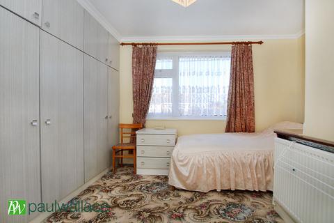 2 bedroom maisonette for sale, Ousden Close, Cheshunt