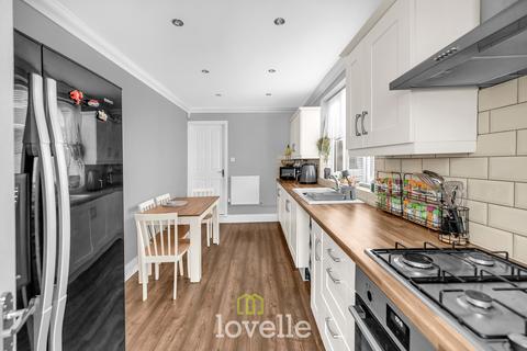 3 bedroom terraced house for sale, Columbia Road, Grimsby DN32