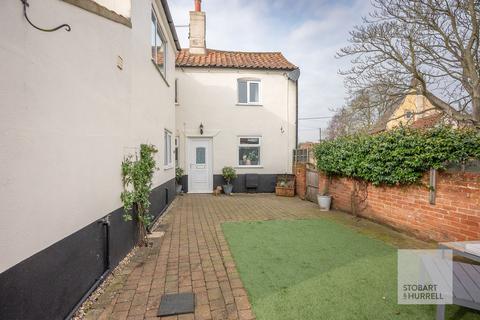 3 bedroom cottage for sale, Front Street, North Walsham NR28