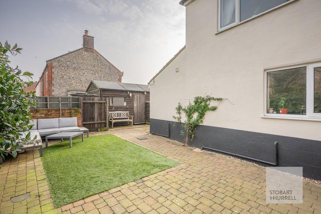 Rear Courtyard
