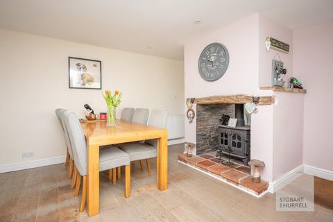 3 bedroom cottage for sale, Front Street, North Walsham NR28
