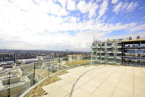 2 bedroom penthouse to rent, Ability Place, London E14