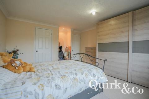 undefined, Crescent Road, Canvey Island, SS8